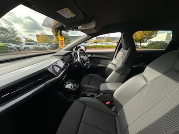 Used Audi Q4 e-tron 2022 for sale - 76691052: Photo