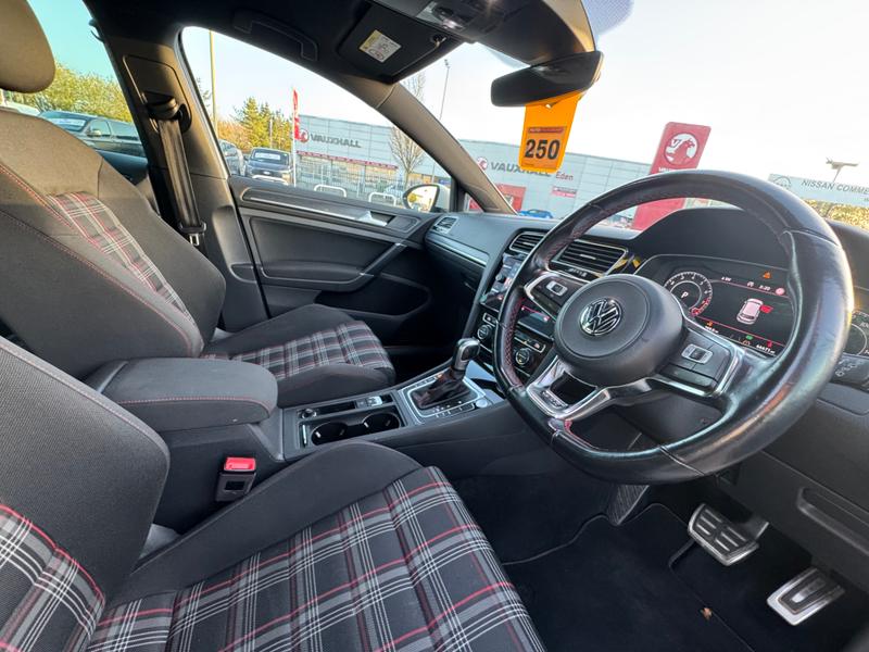 Used Volkswagen Golf for sale - 76730314: Photo 16