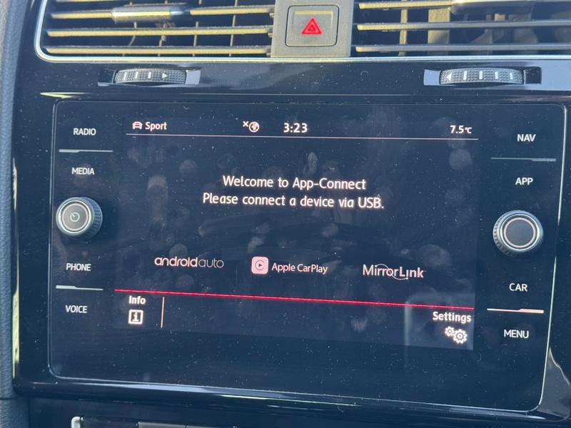 Used Volkswagen Golf for sale - 76730314: Photo 31