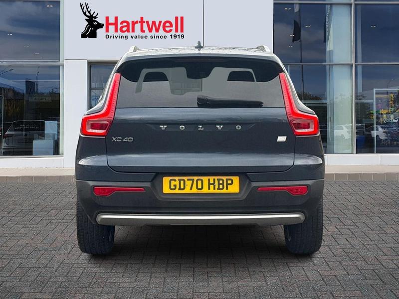 Used Volvo XC40 2021 for sale - 76734707: Photo 5