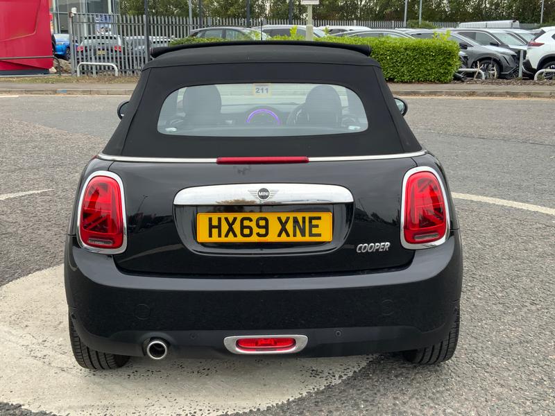 Used MINI Convertible 2019 for sale - 76691099: Photo 10