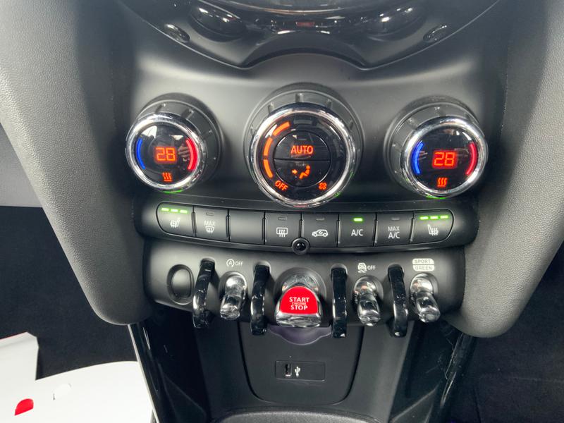 Used MINI Convertible 2019 for sale - 76691099: Photo 19
