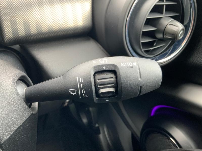 Used MINI Convertible 2019 for sale - 76691099: Photo 27