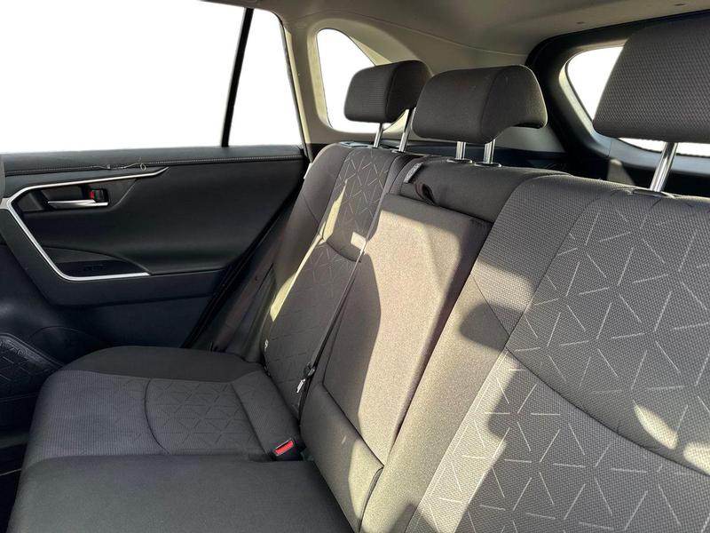 Used Toyota RAV4 2020 for sale - 77048085: Photo 18