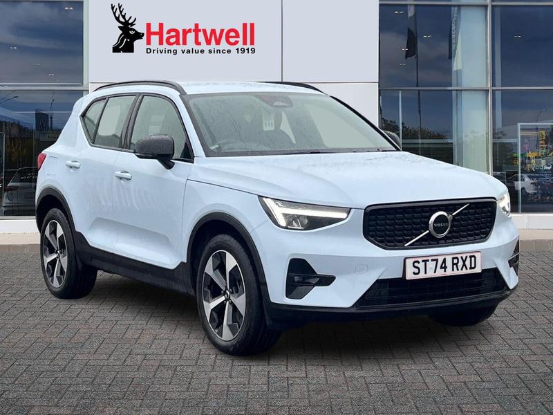 Used Volvo XC40 2024 for sale - 76797018: Photo 1