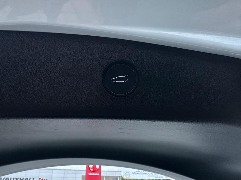 Used Tesla Model 3 2021 for sale - 76691055: Photo 16