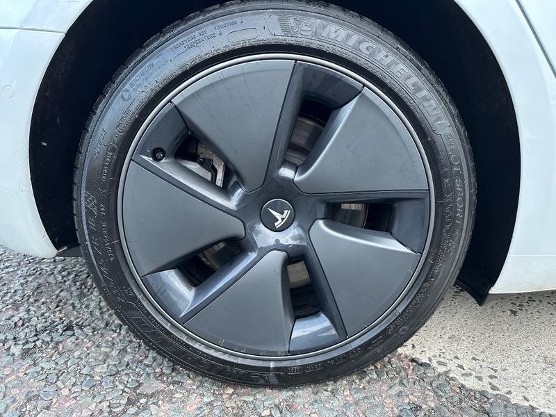 Used Tesla Model 3 2021 for sale - 76691055: Photo 22