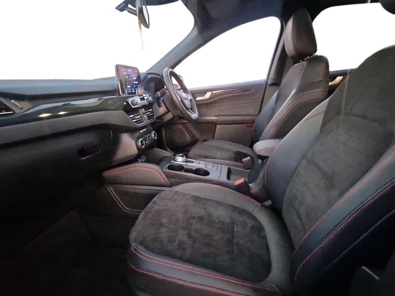 Used Ford Kuga 2023 for sale - 76919960: Photo 17