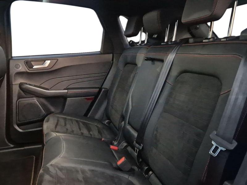 Used Ford Kuga 2023 for sale - 76919960: Photo 18