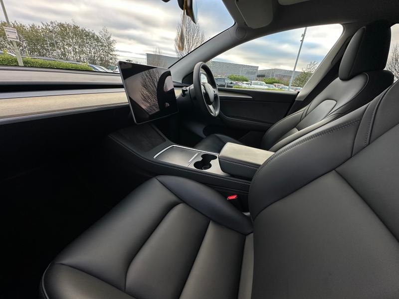 Used Tesla Model Y 2023 for sale - 76690997: Photo 17