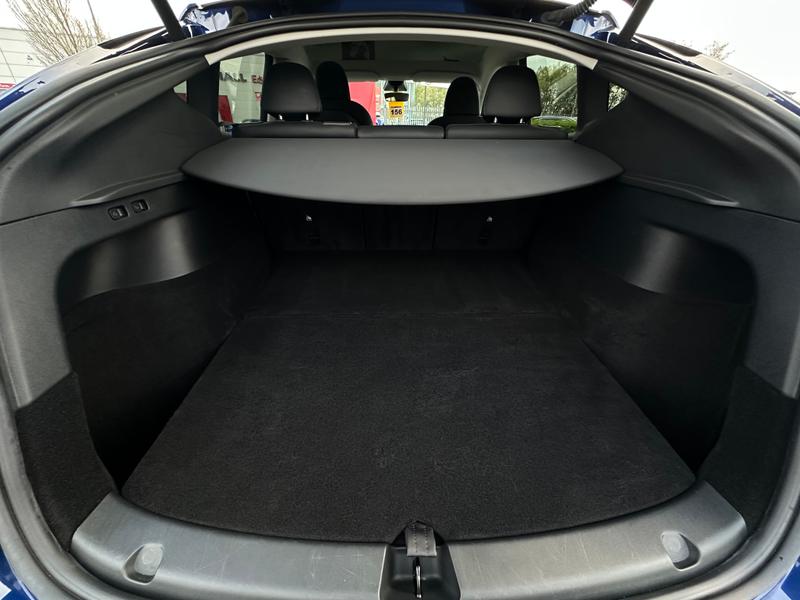 Used Tesla Model Y 2023 for sale - 76690997: Photo 3