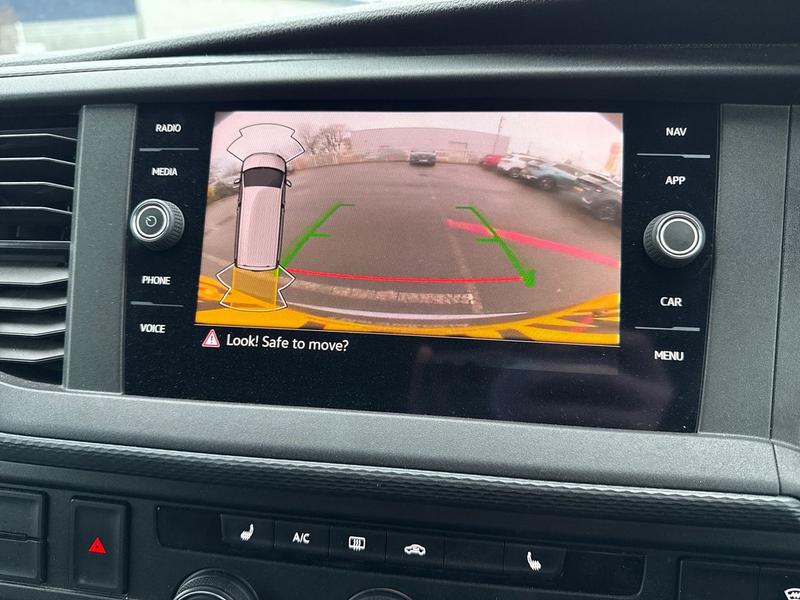 Used Volkswagen Transporter 2021 for sale - 76796999: Photo 21