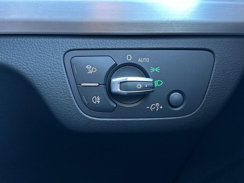 Used Audi Q5 2019 for sale - 76730306: Photo 29