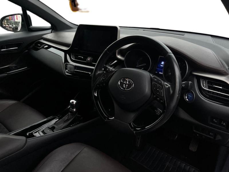 Used Toyota C-HR 2018 for sale - 77198929: Photo 11