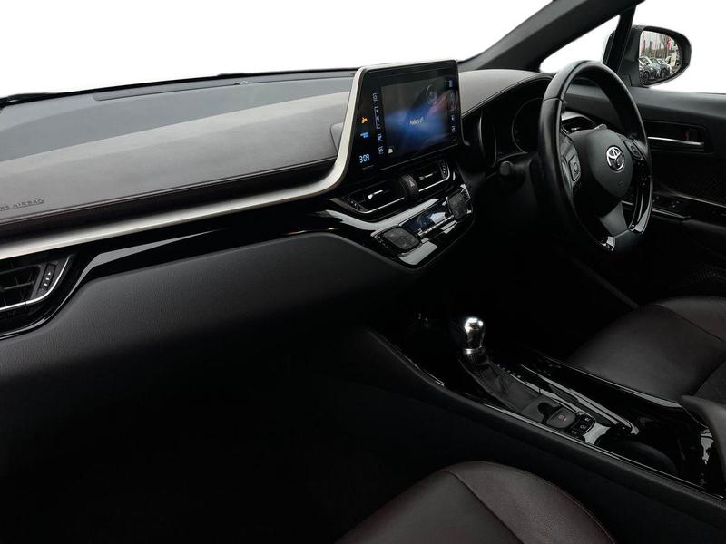 Used Toyota C-HR 2018 for sale - 77198929: Photo 16