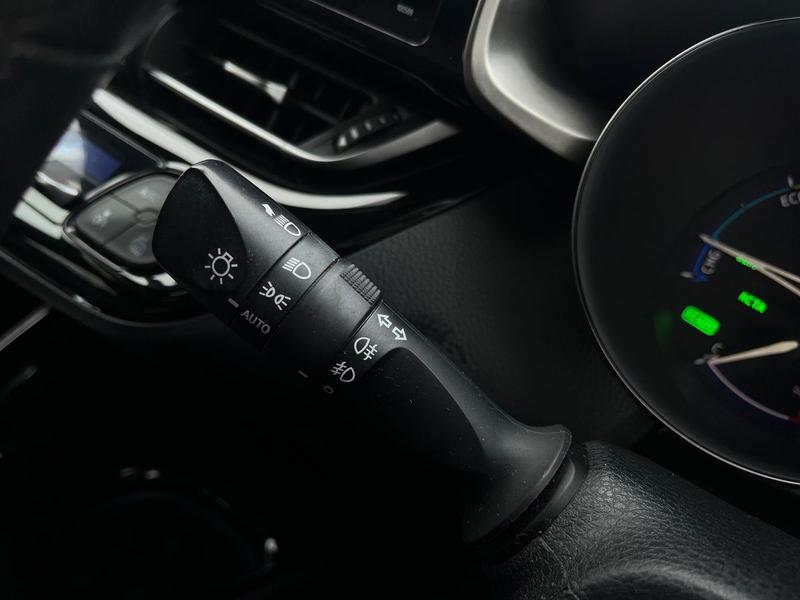 Used Toyota C-HR 2018 for sale - 77198929: Photo 23