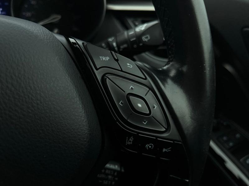 Used Toyota C-HR 2018 for sale - 77198929: Photo 25