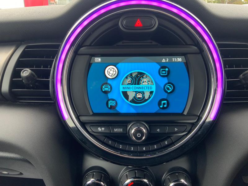 Used MINI Convertible 2019 for sale - 76730357: Photo 18