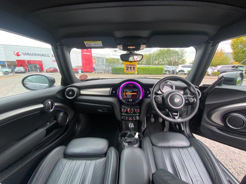 Used MINI Convertible 2019 for sale - 76730357: Photo 6