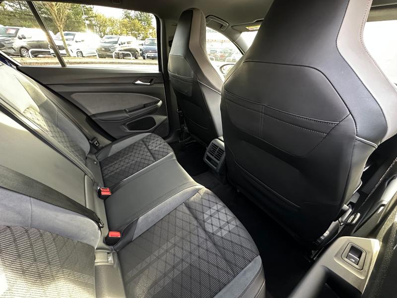 Used Volkswagen Golf 2024 for sale - 76730270: Photo 15