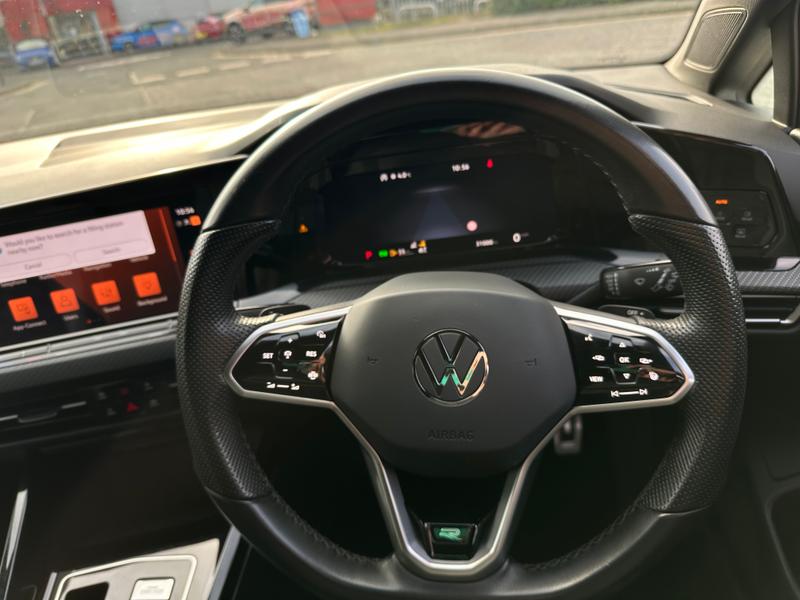 Used Volkswagen Golf 2024 for sale - 76730270: Photo 21