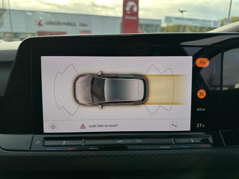 Used Volkswagen Golf 2024 for sale - 76730270: Photo 32