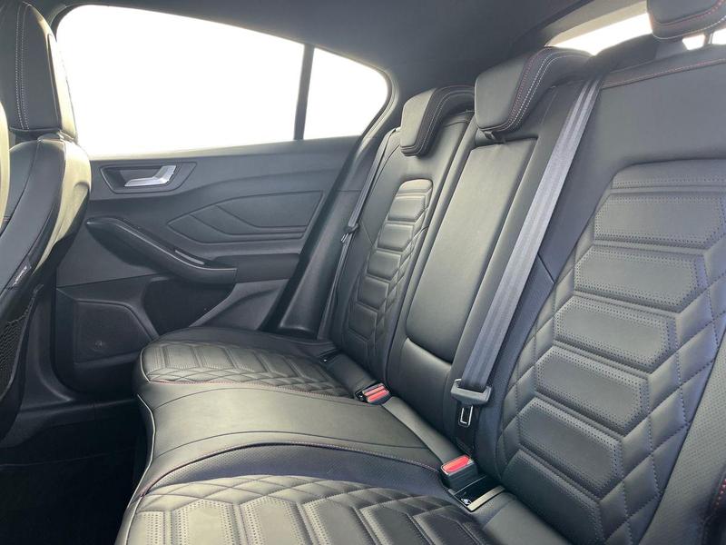 Used Ford Focus 2023 for sale - 77354405: Photo 18