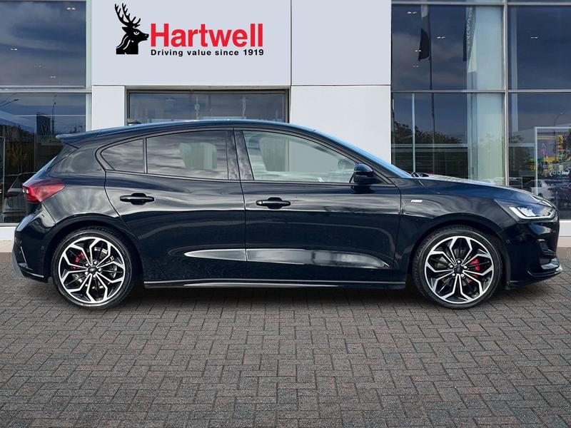 Used Ford Focus 2023 for sale - 77354405: Photo 2