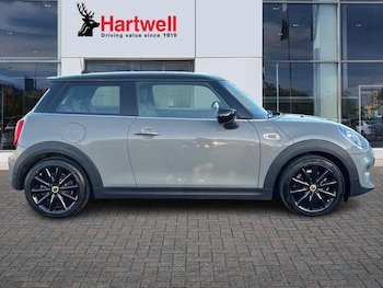 Used MINI Electric Hatch 2021 for sale - 77152050: Photo