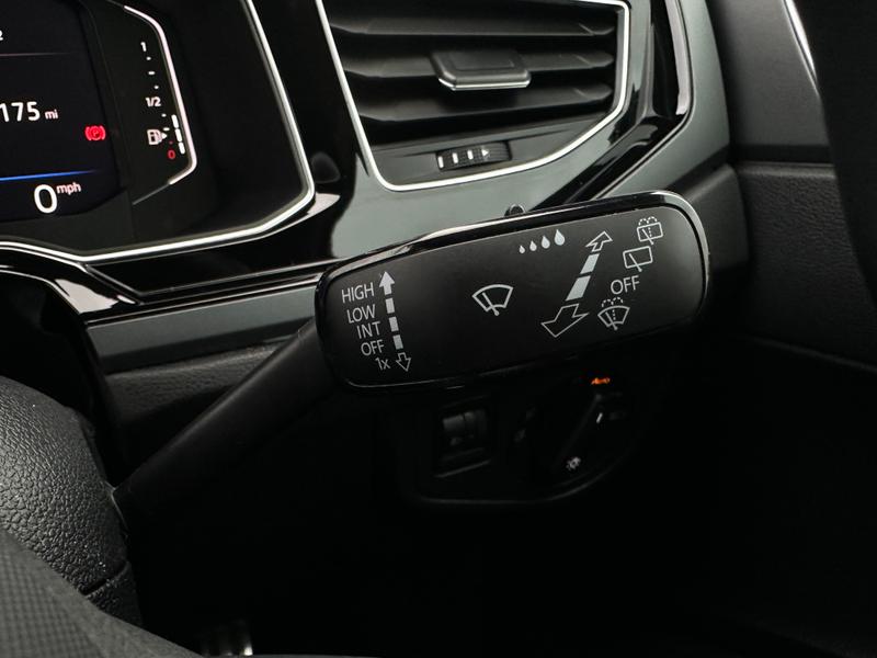 Used Volkswagen Polo 2024 for sale - 76691001: Photo 33