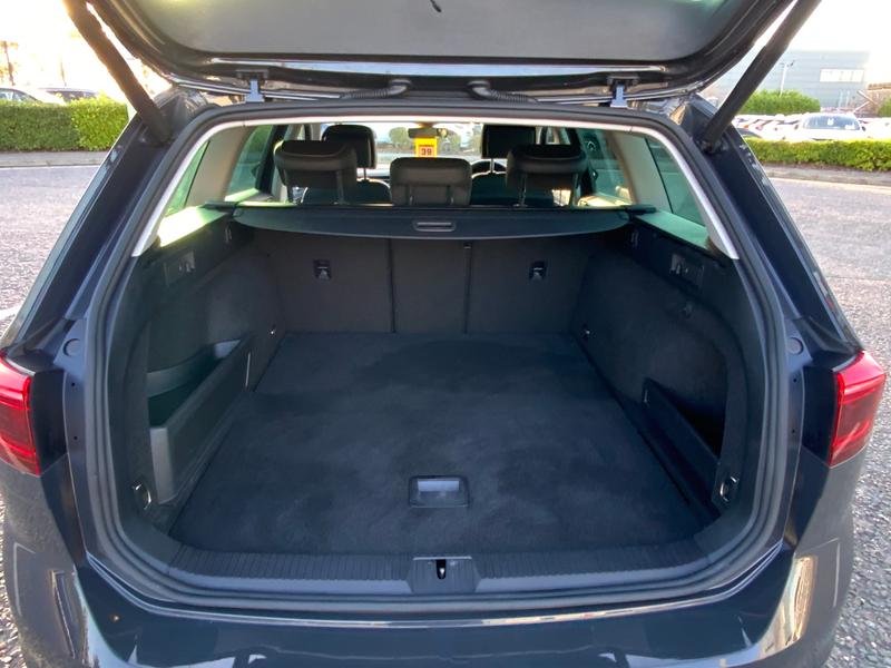 Used Volkswagen Passat 2021 for sale - 76691063: Photo 14