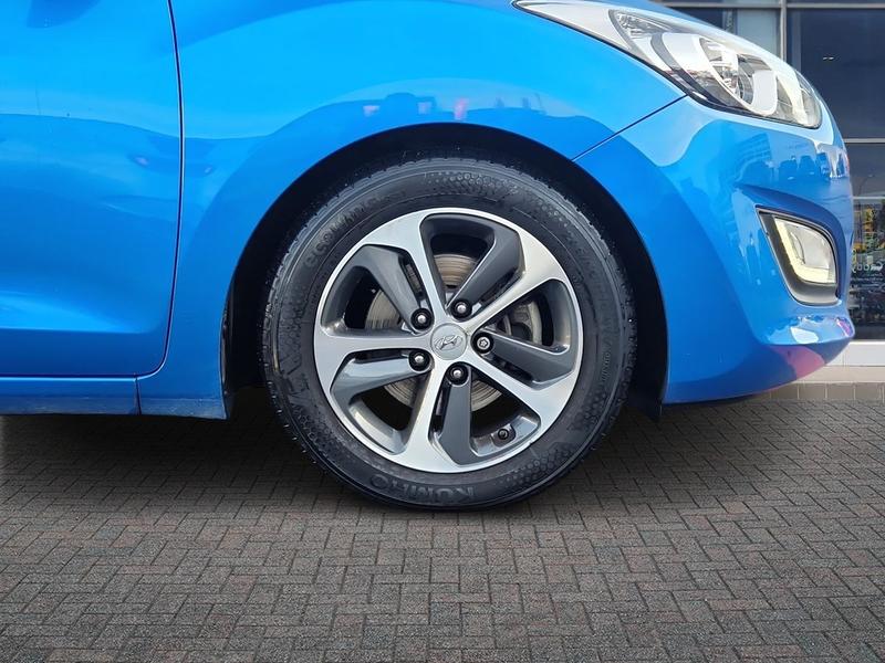 Used Hyundai i30 2017 for sale - 76933600: Photo 10