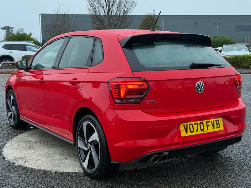 Used Volkswagen Polo 2020 for sale - 76730312: Photo 2