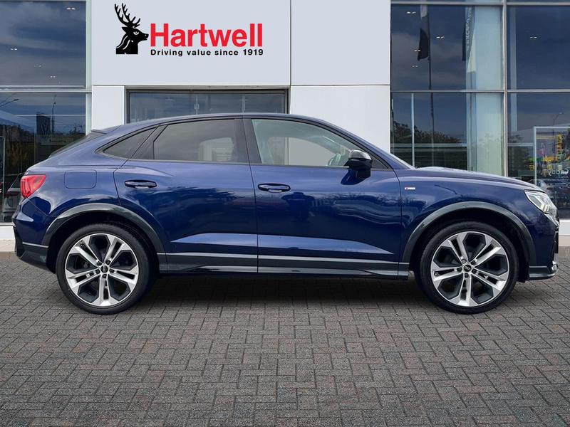 Used Audi Q3 2021 for sale - 77225869: Photo 2