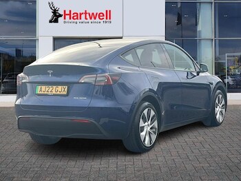 Used Tesla Model Y 2022 for sale - 77301358: Photo