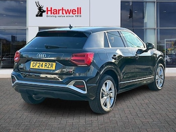 Used Audi Q2 undefined for sale - 76730304: Photo