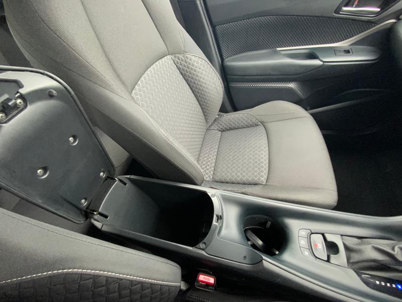Used Toyota C-HR 2022 for sale - 76691017: Photo 27
