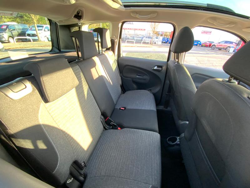 Used Citroen C3 Picasso 2017 for sale - 76691012: Photo 16