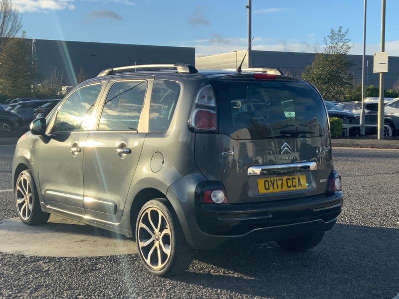 Used Citroen C3 Picasso 2017 for sale - 76691012: Photo 2