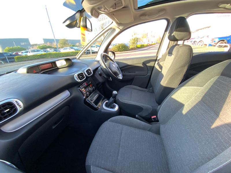 Used Citroen C3 Picasso 2017 for sale - 76691012: Photo 4