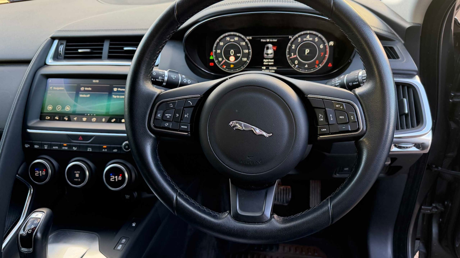 Used Jaguar E-Pace 2018 for sale - 77553093: Photo 10