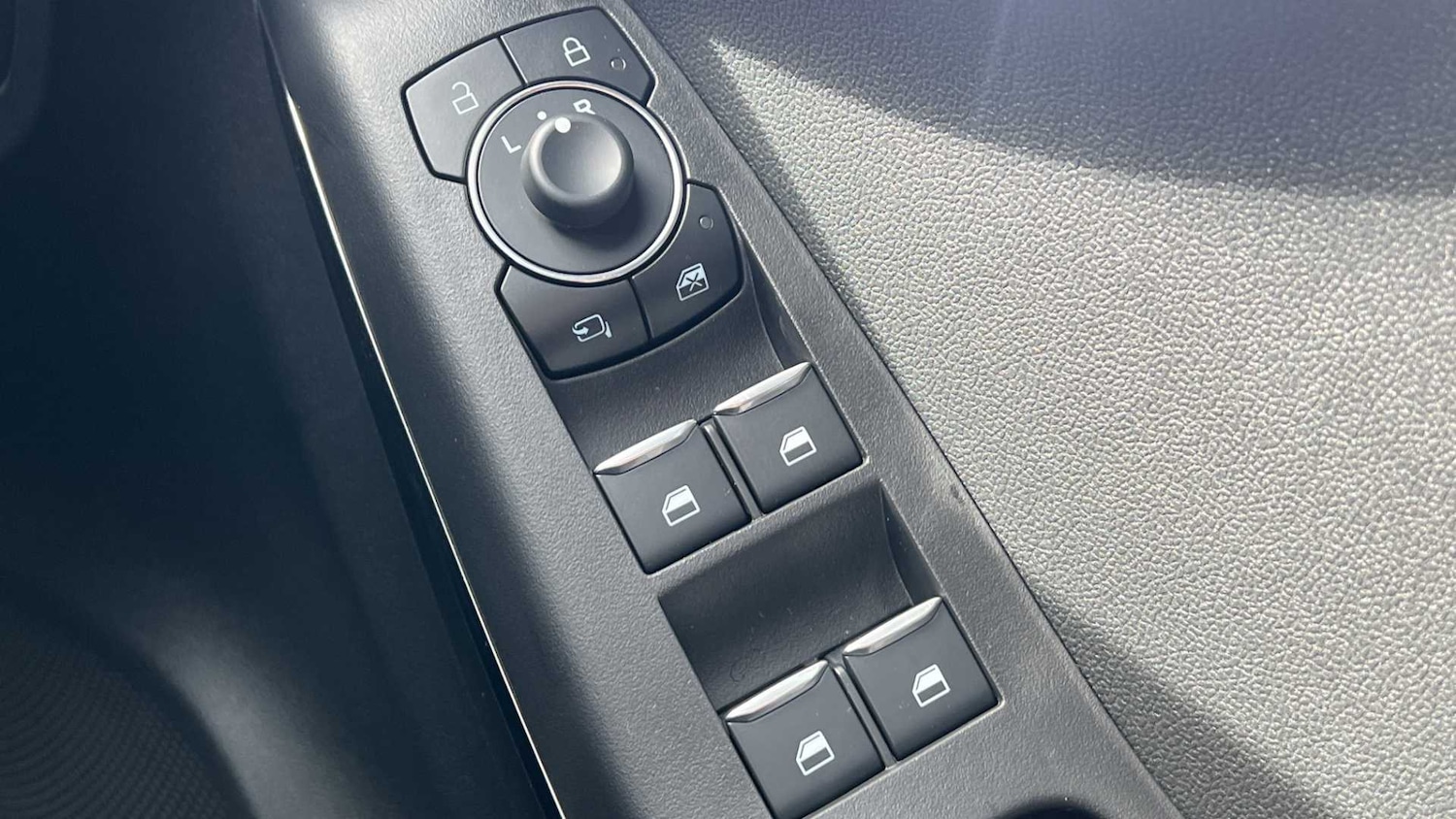 Used Ford Puma 2024 for sale - 75981375: Photo 25