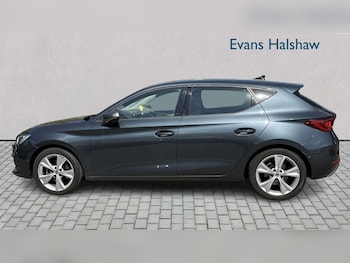 Used SEAT Leon 2024 for sale - 79204375: Photo