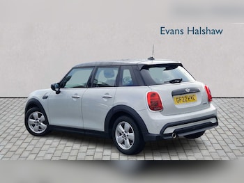 Used MINI Hatch 2022 for sale - 77500413: Photo