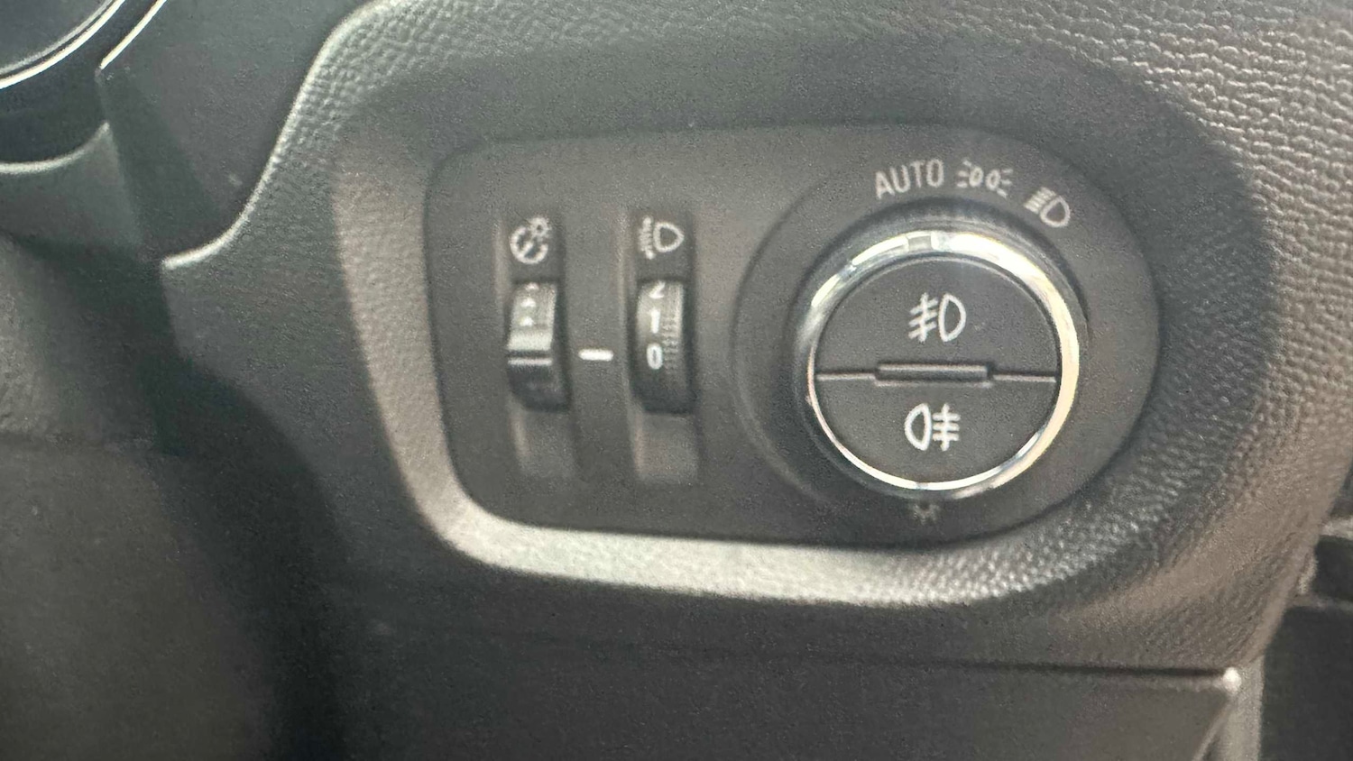 Used Vauxhall Corsa 2023 for sale - 76875755: Photo 17