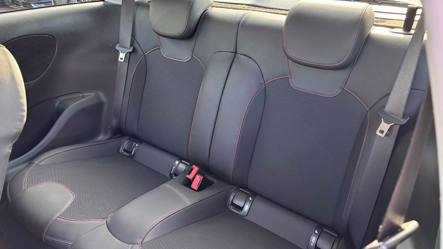 Used Vauxhall ADAM 2015 for sale - 76636617: Photo 14