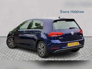 Used Volkswagen Golf 2018 for sale - 78419583: Photo