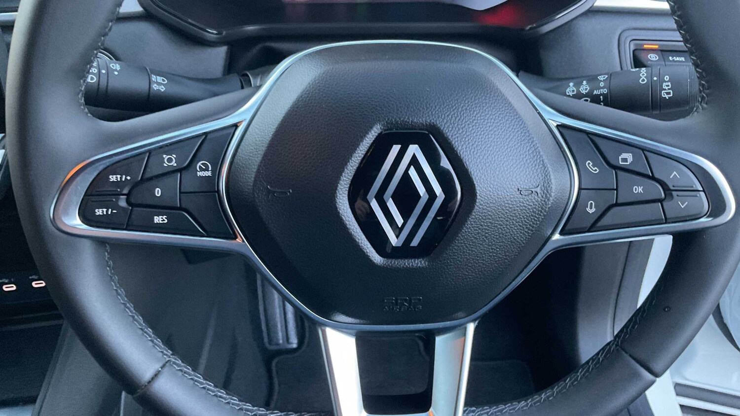 Used Renault Captur 2025 for sale - 77178937: Photo 17