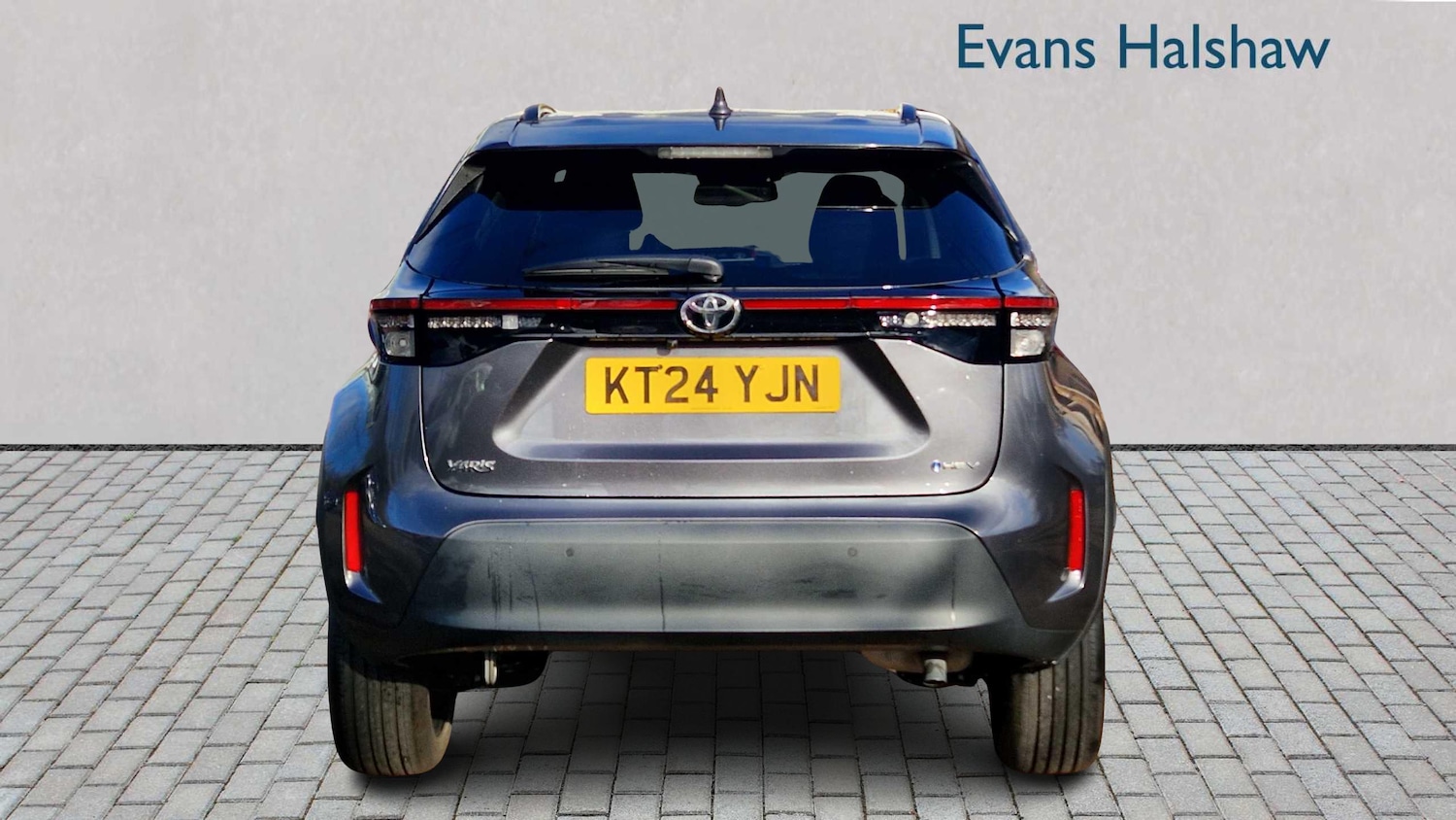 Used Toyota Yaris Cross 2024 for sale - 76524039: Photo 5