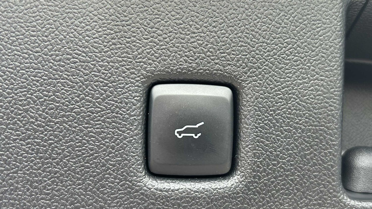 Used Ford Kuga 2022 for sale - 76170076: Photo 32